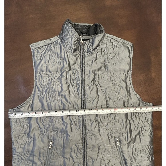 Bamboo Traders Silver Shiny Floral Pattern Women's Large Vest - Picture 6 of 6